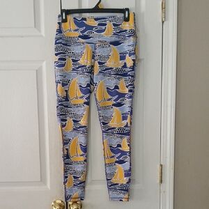 Crown & Ivy Sailboat Patterned Cropped Leggings - Blue and Yellow Sz S NWOT